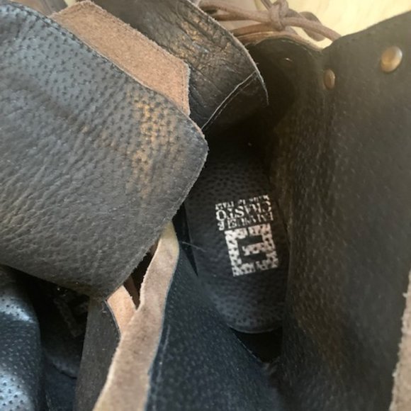 Like New Size 41 Italian Gray Winter Boots - Picture 7 of 11